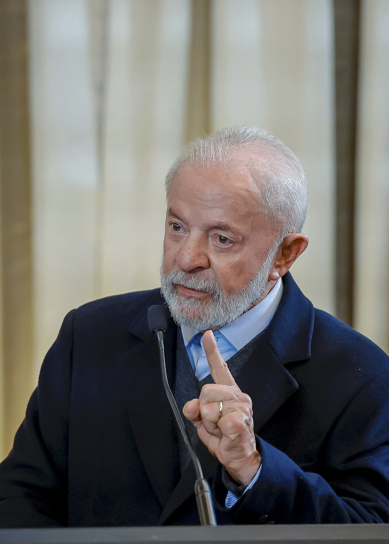 LULA e o Bolsa Família: os números de ‘ponte ou dependência’